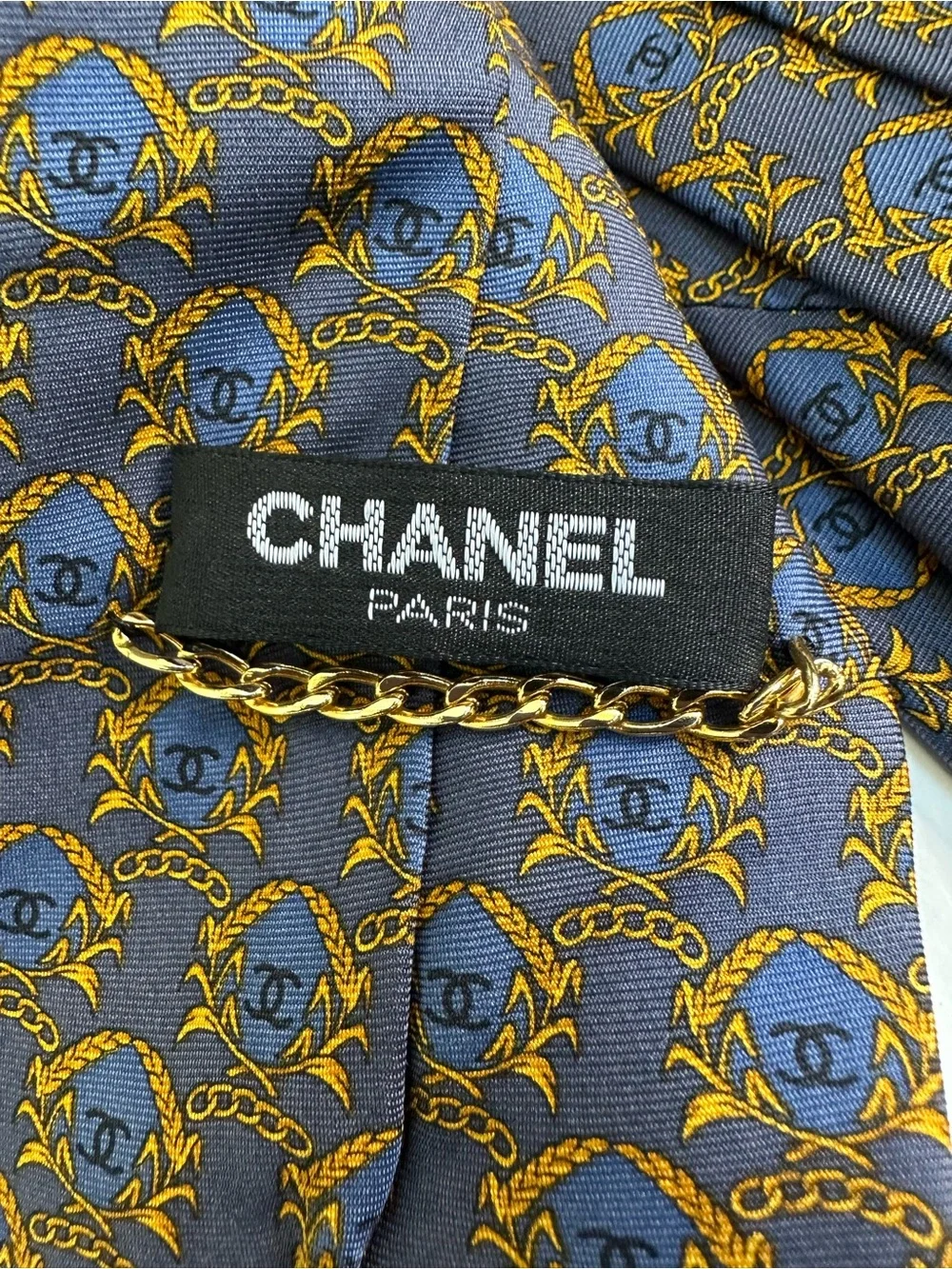 CHANEL luxurious silk